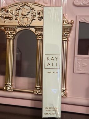 Kayali Vanilla 28 Eau de Parfum Travel Spray